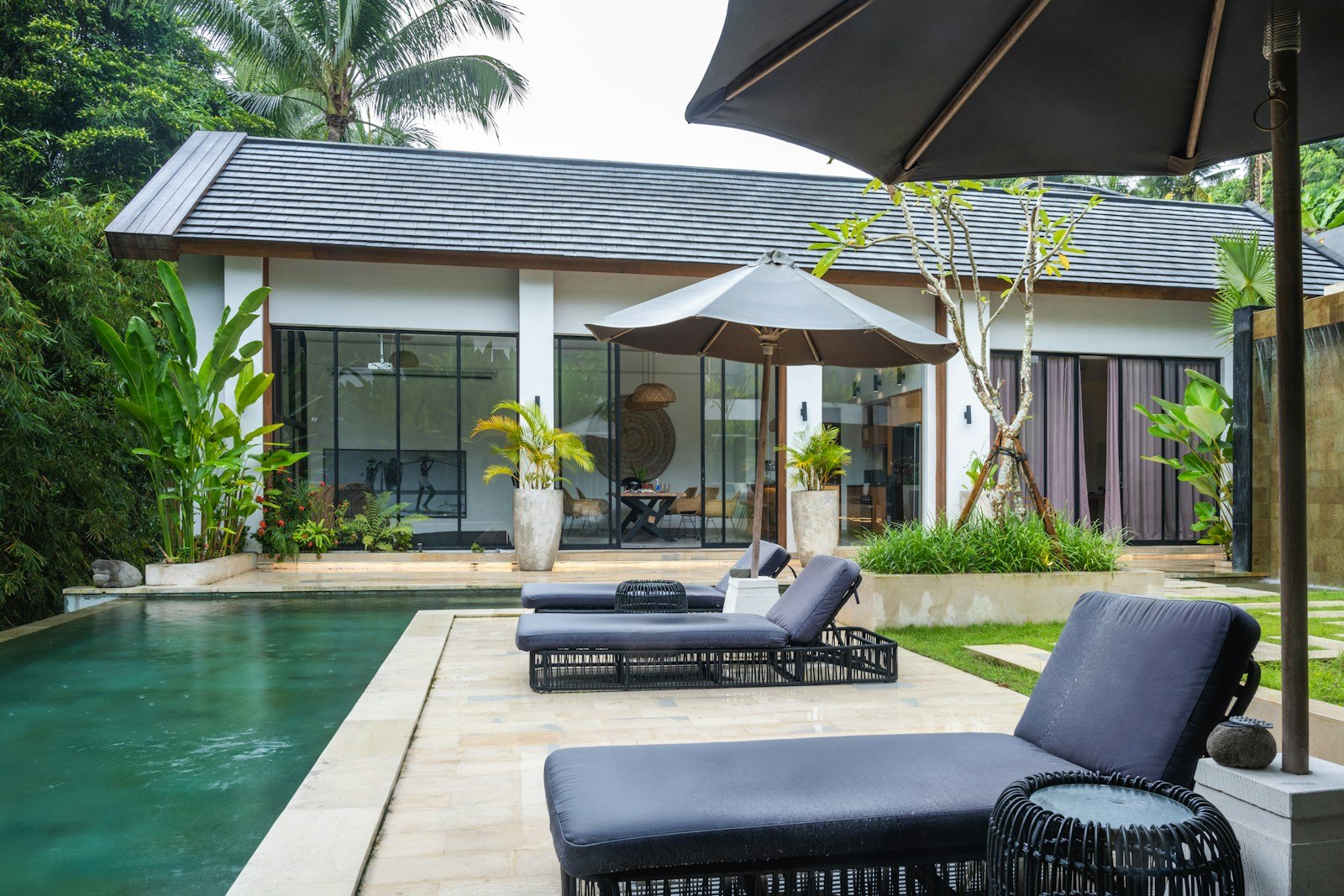 Cape Garden Home 4