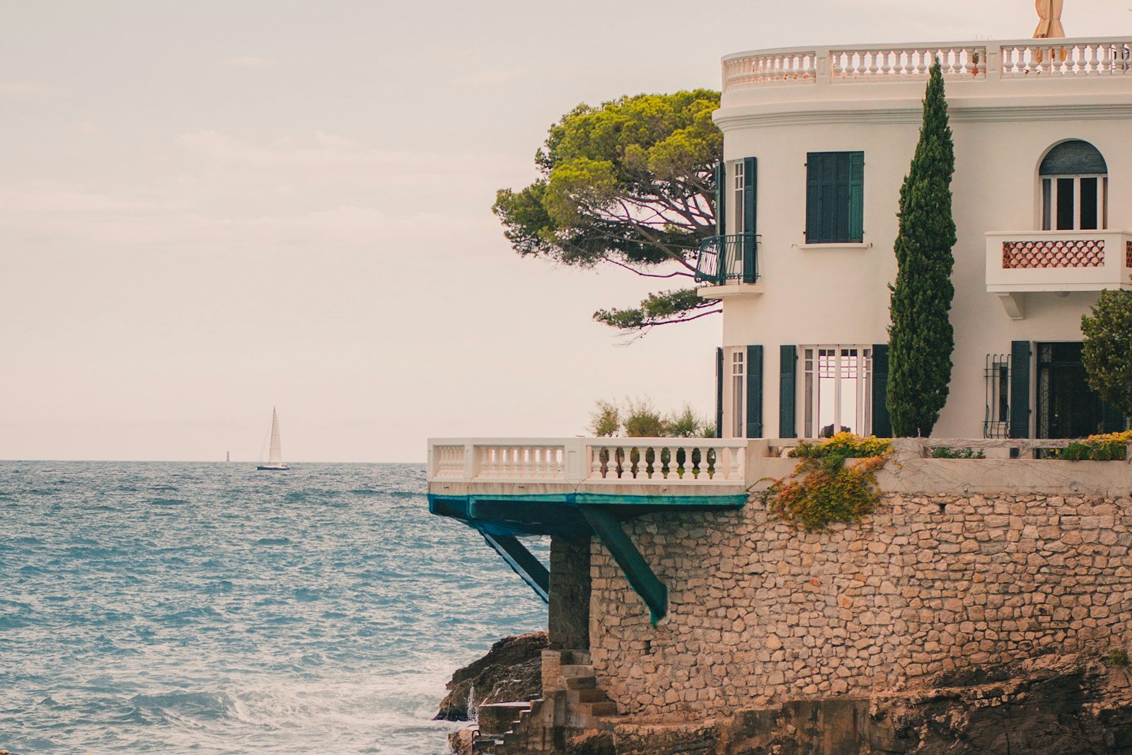 Coral Bay Estate 1