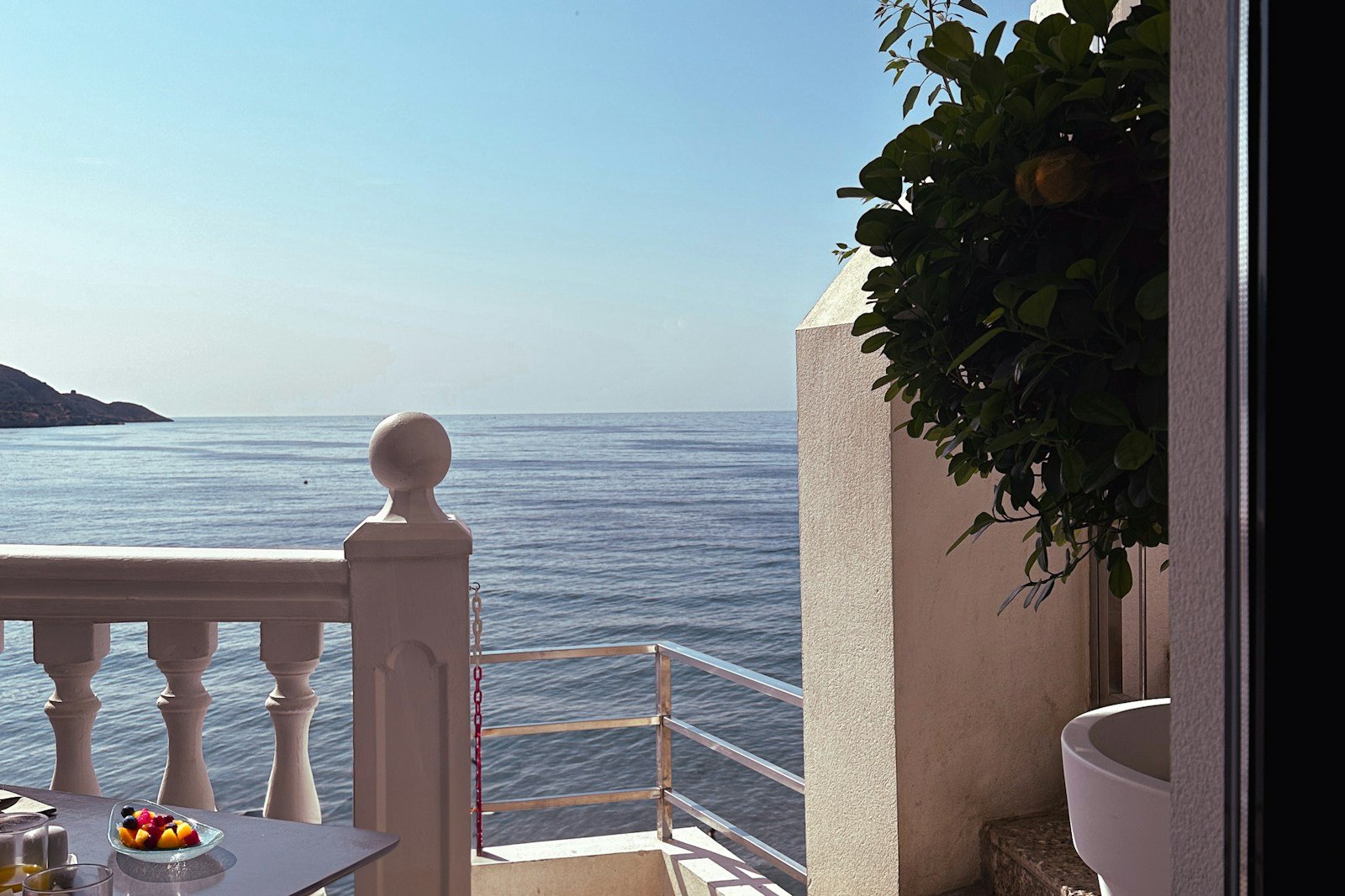 Seafront Garden Flat 4