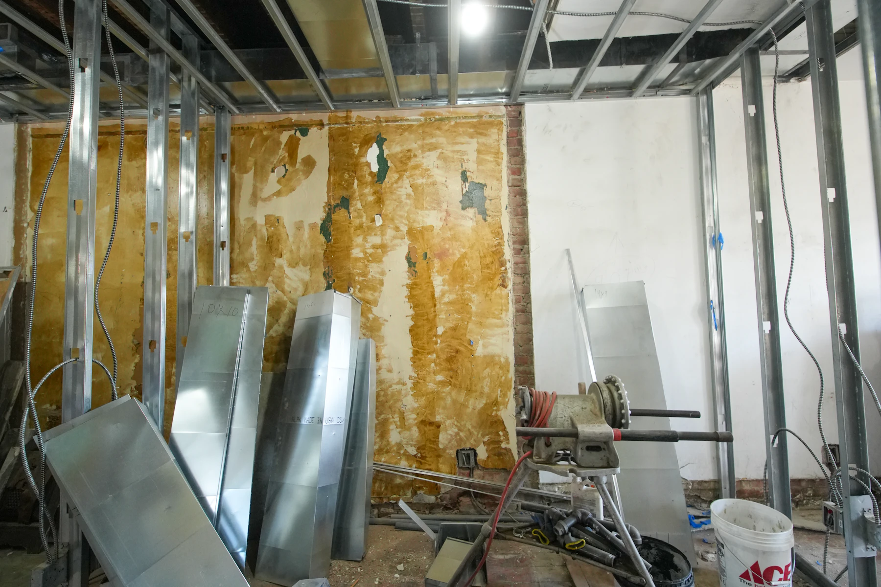 Old Port Retail Interior project stage 1